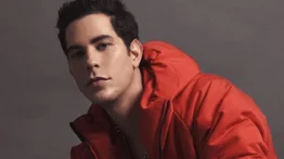 Christian Chávez retoma su carrera de solista con el nuevo EP “Sí”: Un trabajo personal y de sanación 