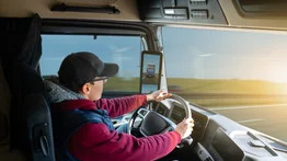 Camioneros en Estados Unidos: qué hacer si no hablas inglés y te retiene la policía 