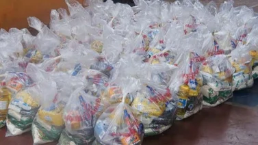 Bolsas CLAP : Ministerio de Educación las entregó con estos productos a maestros en Caracas Bolsas CLAP : Ministerio de Educación las entregó con estos productos a maestros en Caracas
