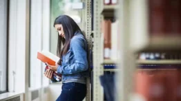 Becas para hispanos en Texas: cinco requisitos para estudiar en Houston