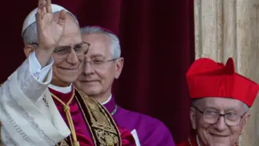 Revelan detalles de la infancia del papa León XIV: "jugaba a celebrar misas en casa, usando una tabla de planchar como altar" Revelan detalles de la infancia del papa León XIV: "jugaba a celebrar misas en casa, usando una tabla de planchar como altar"