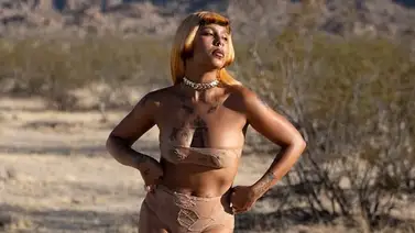 Tokischa aclara rumores sobre su sexualidad y le responde a un fan con un vídeo directo Tokischa aclara rumores sobre su sexualidad y le responde a un fan con un vídeo directo