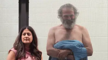 Acosador de Jennifer Aniston se presenta semidesnudo al juicio: enviaba mensajes inapropiados a la actriz  Acosador de Jennifer Aniston se presenta semidesnudo al juicio: enviaba mensajes inapropiados a la actriz