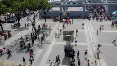 Detienen a tres personas por el homicidio de un hombre en situación de calle en Caracas: laboraban en la seguridad de la Plaza Narváez Detienen a tres personas por el homicidio de un hombre en situación de calle en Caracas: laboraban en la seguridad de la Plaza Narváez