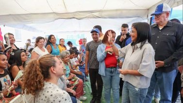 Gobierno venezolano da ultimátum a comerciantes para que bajen precios de estos productos
