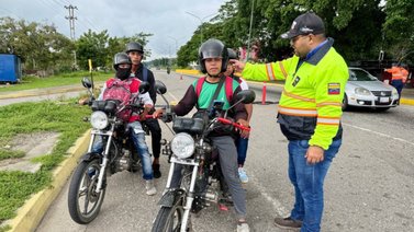INTT: Cinco claves para circular con seguridad en moto