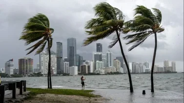 Activan alerta de inundación al sur de Florida: Miami Beach habilita estacionamientos gratis para el 13 de mayo