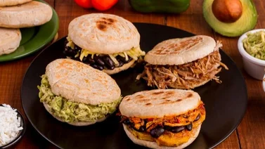 Aprende a preparar en pocos pasos arepas suaves y esponjosas: el secreto está en el agua