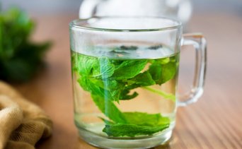 Tomar esta infusión una o dos veces al día limpia los riñones y reduce la presión arterial 
