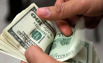 Anuncian nuevo cheque de estímulo por $1.000 para adultos mayores: requisitos y cómo solicitarlo