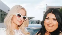 Paris Hilton le da un costoso regalo a una maestra hispana y así reacciona la afortunada