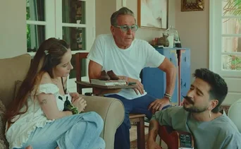 Un clásico de Ricardo Montaner renace en una nueva versión junto a Evaluna y Camilo