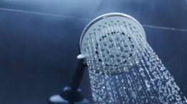 Esta es la frecuencia ideal para darse una ducha: enfermera revela el hábito clave para evitar daños cutáneos