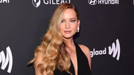 La actriz Jennifer Lawrence habla de la maternidad: "No hay nada como la depresión postparto, te aísla"