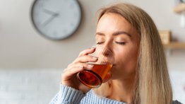 El té de la eterna juventud: Harvard revela infusión milagrosa que detiene la vejez