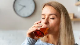 El té de la eterna juventud: Harvard revela infusión milagrosa que detiene la vejez