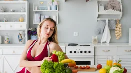 Abdominales de atleta sin ejercicios: estos son los alimentos que eliminan la barriga
