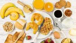 Alimento de consumo diario que puede provocar cáncer de hígado: está presente en desayunos y cenas
