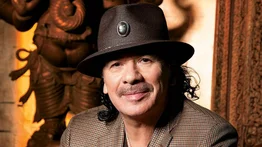 En video: Carlos Santana se une a Grupo Frontera para lanzar su primer tema de género norteño