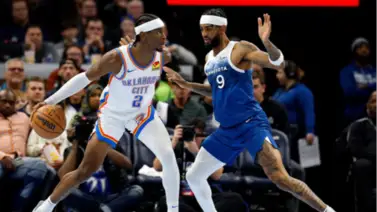 Final del Oeste: ¿El Thunder seguirá imparable o los Wolves responderán en el Juego 2? Final del Oeste: ¿El Thunder seguirá imparable o los Wolves responderán en el Juego 2?