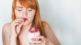 Alivia los males de tus rodillas: prepara rápido en casa este batido rico en cólageno