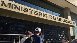 Adelantan pago de quincena a este sector de la administración pública
