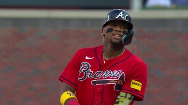 En imágenes: Ronald Acuña Jr. regresa por todo lo alto al conectar cuadrangular en su primer turno de la temporada