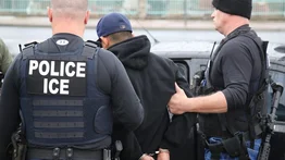 Redadas ICE del 23 de mayo: imputados 8 inmigrantes vinculados a blanqueo de capitales contra ancianos