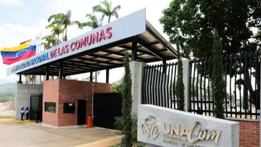 Maduro inaugura la Universidad Nacional de las Comunas en Carabobo Maduro inaugura la Universidad Nacional de las Comunas en Carabobo