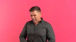 Tu estómago al borde del abismo: lo que debes o no comer si tienes úlceras