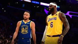Stephen Curry vs. LeBron James: el sorprendente precio de sus camisetas NBA