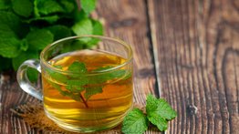 Olvida los remedios típicos: alivia el dolor de artrosis con infusión de orégano