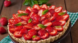 Postre nutritivo: aprende a elaborar una deliciosa torta de fresa con ingredientes económicos