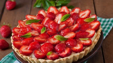 Postre nutritivo: aprende a elaborar una deliciosa torta de fresa con ingredientes económicos