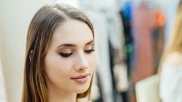 Extensiones de pestañas: cómo cuidarlas para evitar que se conviertan en tu peor pesadilla