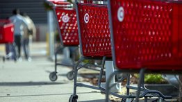 Target informa la caída en sus ventas: alegan que la causa son los aranceles de Trump