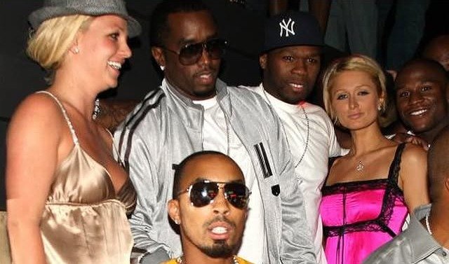 Revelan que Britney Spears asistió a fiesta de P. Diddy horas antes de su fallida presentación en los VMAs 2007 Revelan que Britney Spears asistió a fiesta de P. Diddy horas antes de su fallida presentación en los VMAs 2007