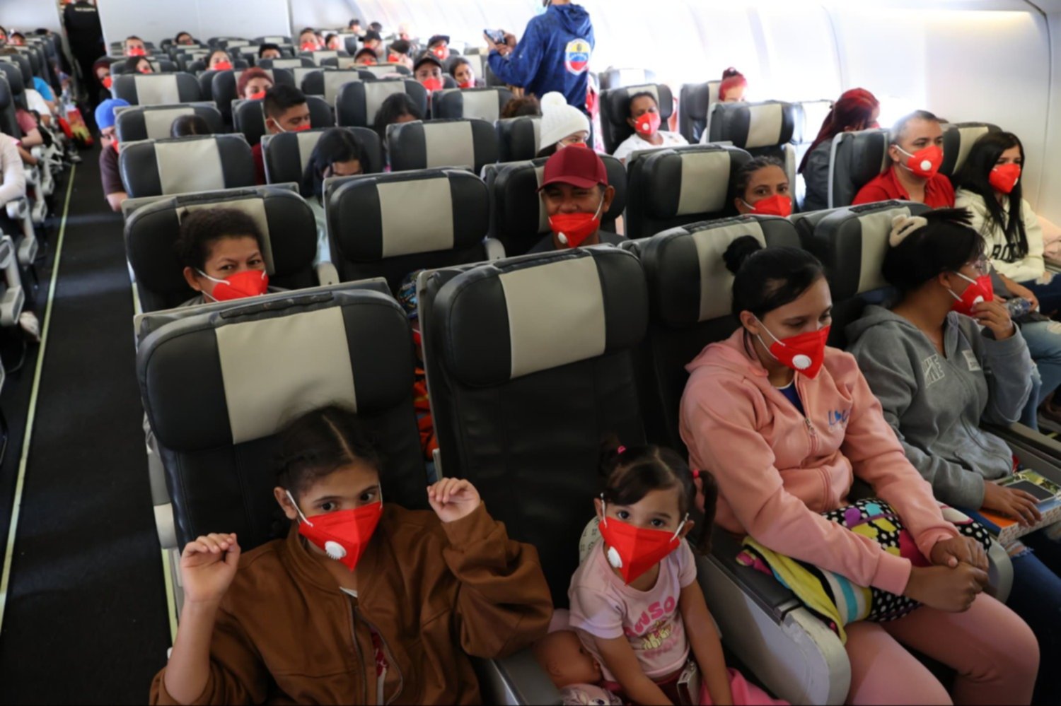 Llega un nuevo avión con repatriados desde México este 29 de mayo