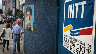  Estos son lo siete requisitos para el traspaso de propiedad vehicular: el proceso es totalmente online