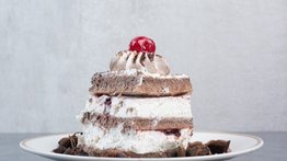 ¡Para volarte la cabeza! Torta helada con solo tres ingredientes 