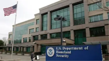 ¿Tienes un familiar detenido por ICE?: ya puedes solicitar una fianza para su liberación mientras espera el juicio en Florida ¿Tienes un familiar detenido por ICE?: ya puedes solicitar una fianza para su liberación mientras espera el juicio en Florida