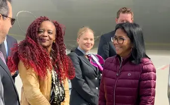 Delcy Rodríguez llega a Países Bajos para la defensa del Esequibo: Venezuela es la única dueña 