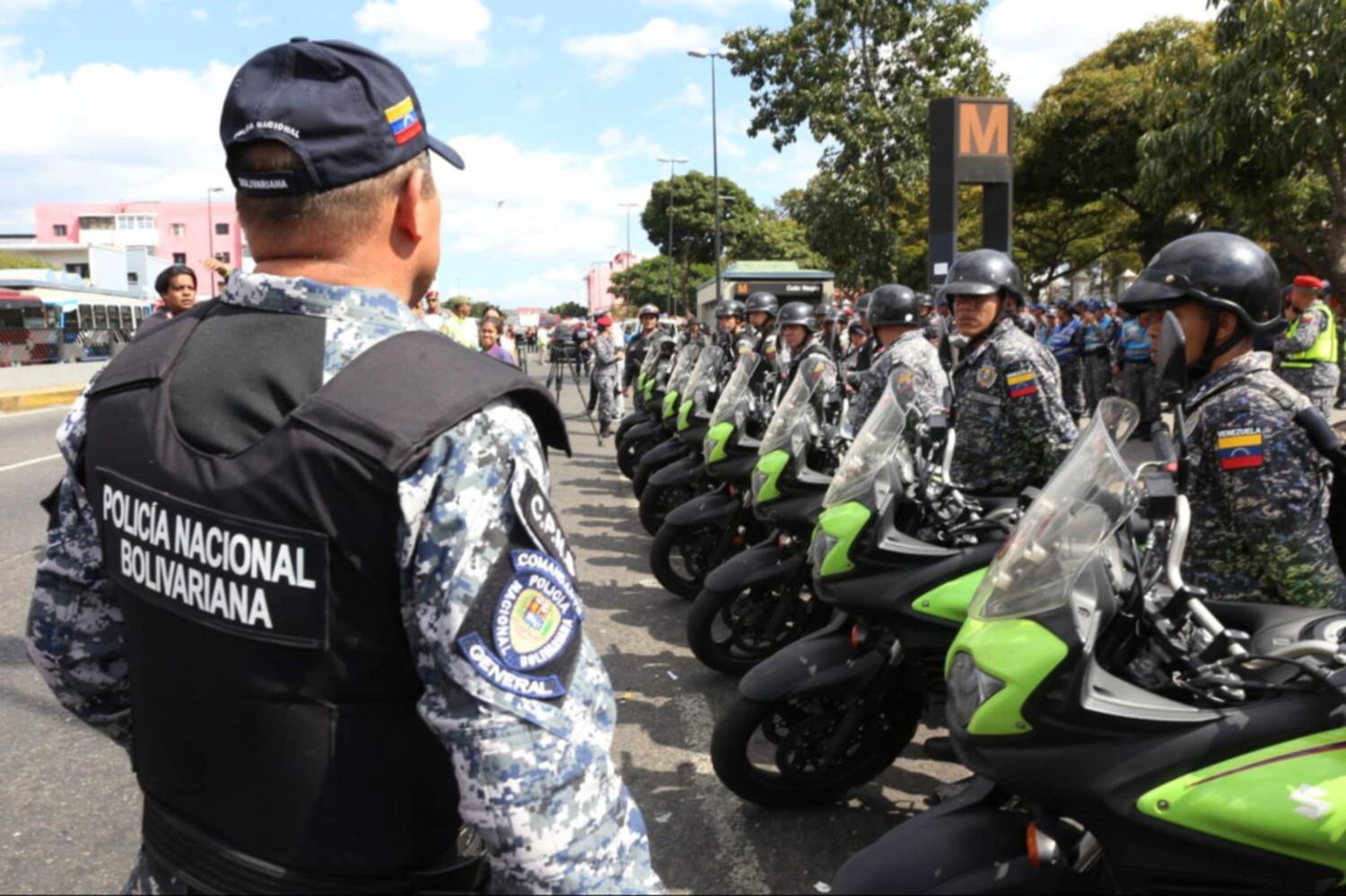 Nuevo bono para docentes y policías en Venezuela: este es el monto a pagar Nuevo bono para docentes y policías en Venezuela: este es el monto a pagar