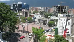 ¿Una playa en el centro de la ciudad? Conoce los detalles de Playa Seca en la Alfredo Sadel para el 16 de mayo
