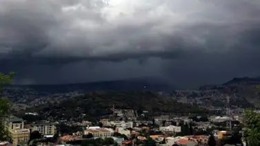 Pronóstico Inameh 18 de mayo: dos fenómenos climáticos activarán lluvias en estas zonas del país Pronóstico Inameh 18 de mayo: dos fenómenos climáticos activarán lluvias en estas zonas del país