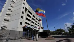 Al menos ocho heridos deja choque de colectivo contra fachada del TSJ en Caracas: fotos