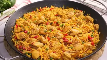 Gastronomía ibérica en la mesa: pasos para un perfecto fideuá de pollo Gastronomía ibérica en la mesa: pasos para un perfecto fideuá de pollo