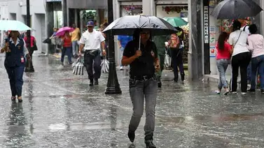 Onda Tropical Nro. 4 avanza sobre Venezuela con fuertes lluvias en siete regiones en las próximas horas Onda Tropical Nro. 4 avanza sobre Venezuela con fuertes lluvias en siete regiones en las próximas horas