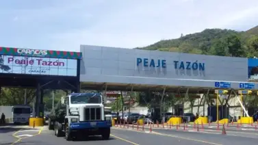 Vía a Caracas: vuelco de gandola genera cierre total en Tazón Vía a Caracas: vuelco de gandola genera cierre total en Tazón