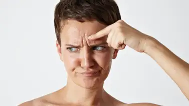 Reduce las arrugas del entrecejo: experta revela una rutina facial que toma menos de un minuto Reduce las arrugas del entrecejo: experta revela una rutina facial que toma menos de un minuto